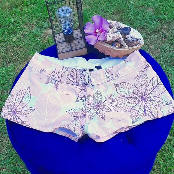 Oakley Boardshorts - Picture 1 of 6